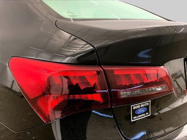 2017 Acura TLX 3.5L V6 SH-AWD w/Advance Package