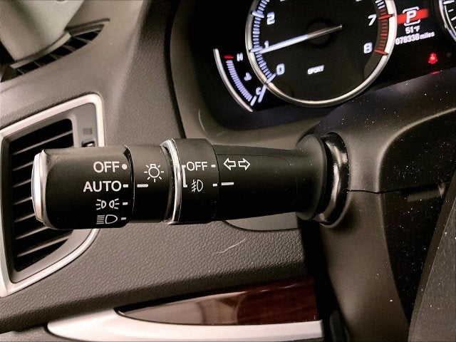 2017 Acura TLX 3.5L V6 SH-AWD w/Advance Package