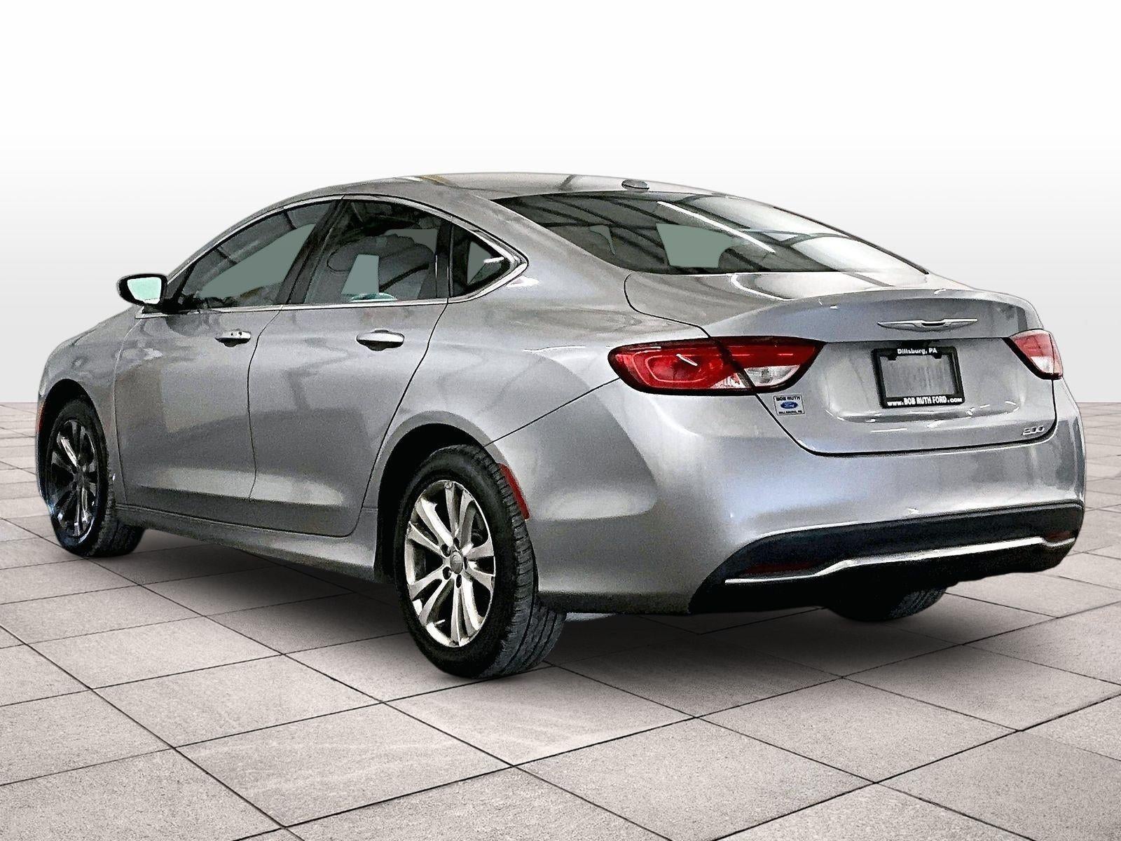 2015 Chrysler 200 Limited