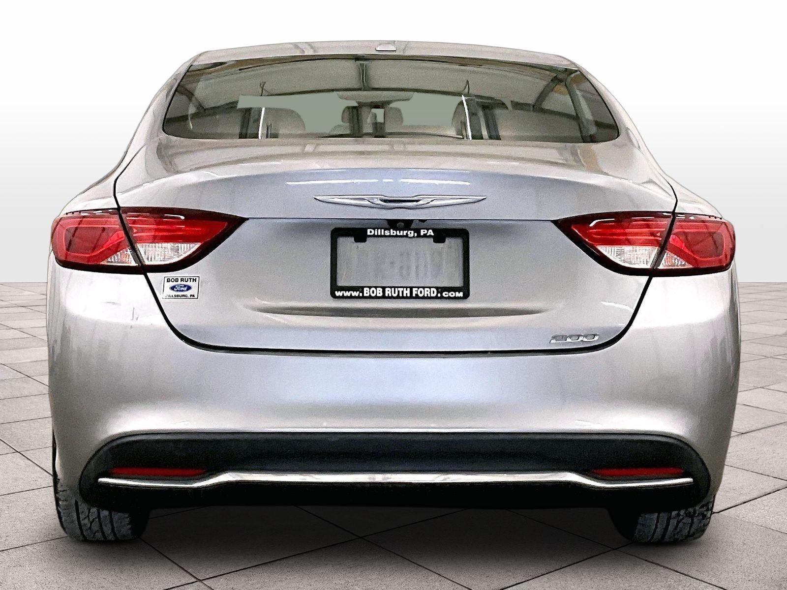 2015 Chrysler 200 Limited