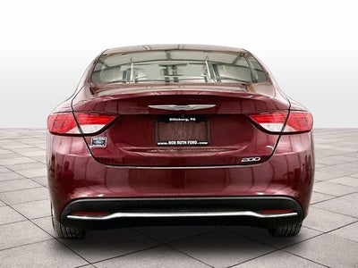 2015 Chrysler 200 Limited