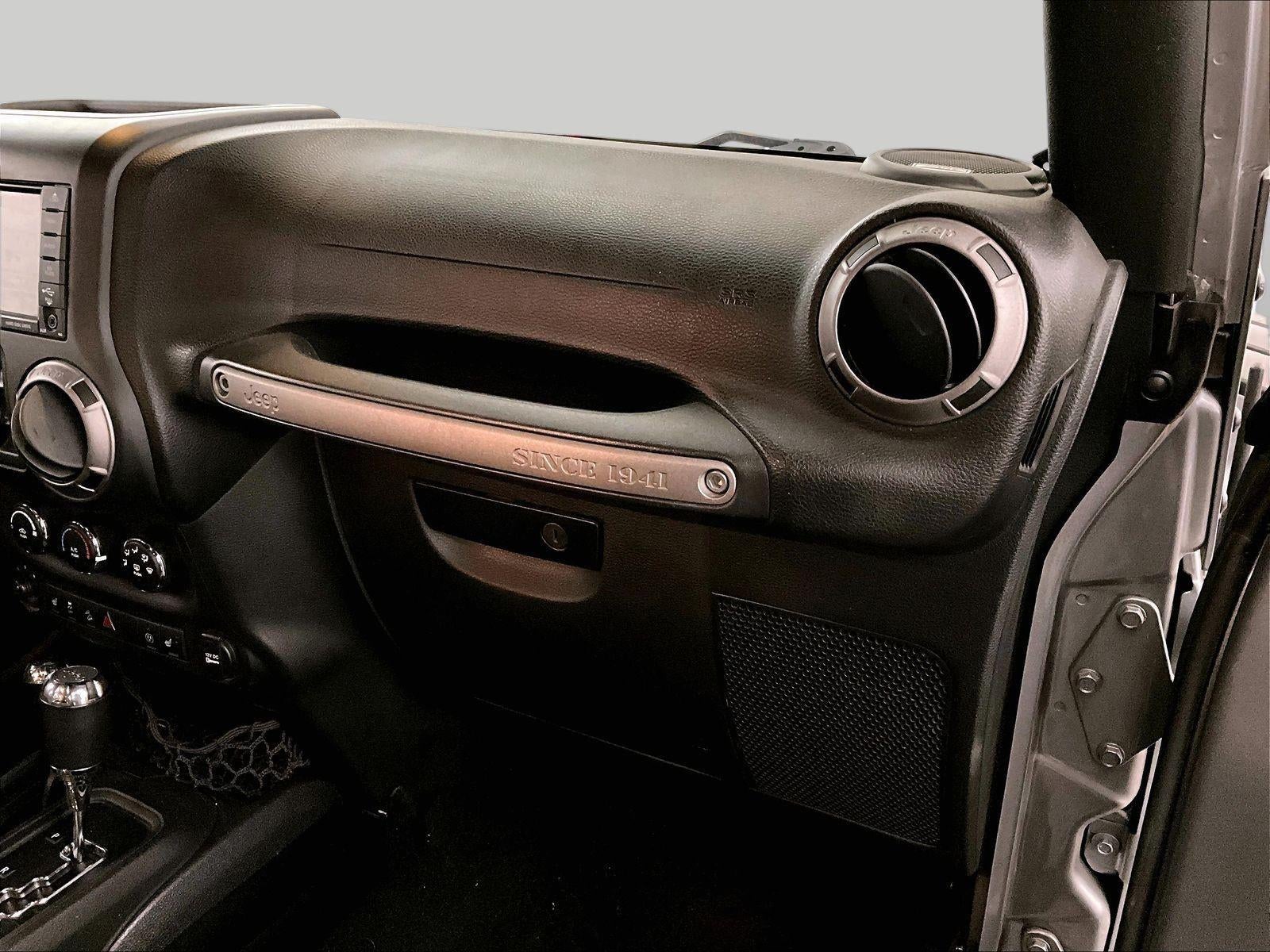 2016 Jeep Wrangler Unlimited Black Bear