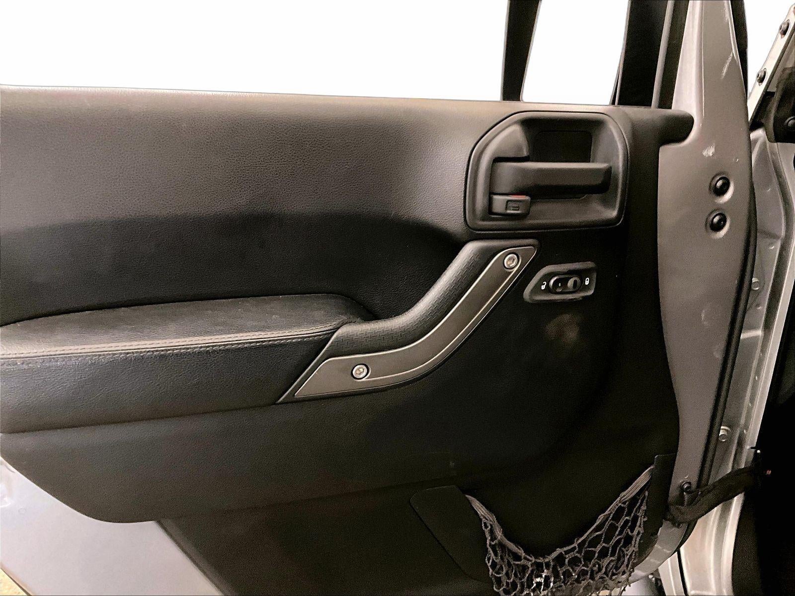 2016 Jeep Wrangler Unlimited Black Bear