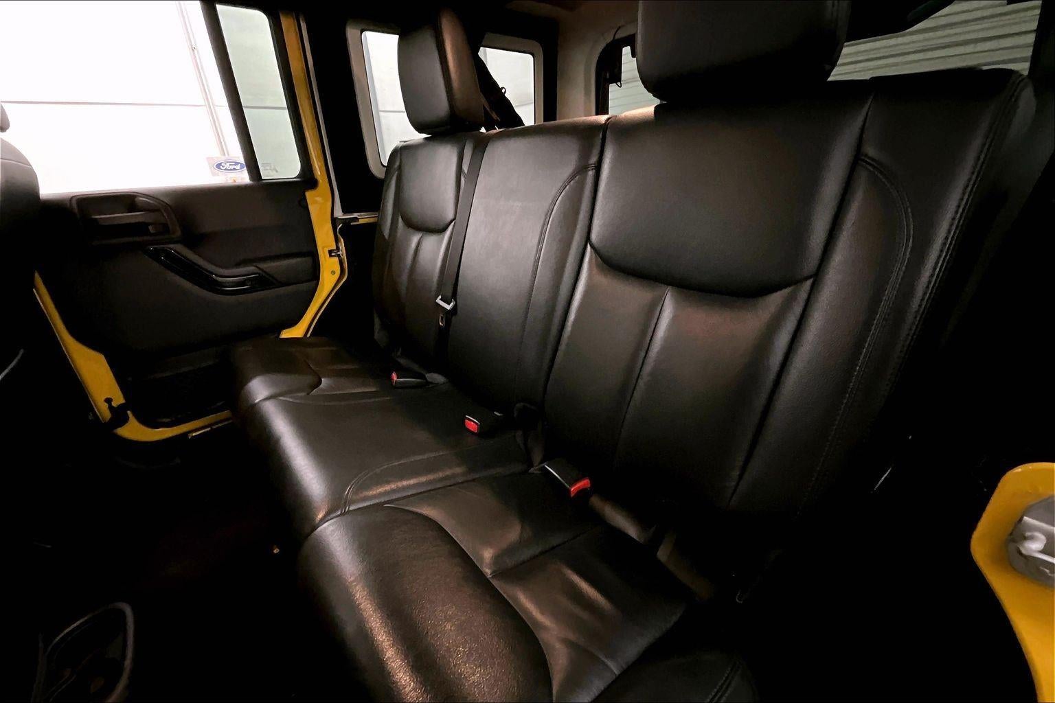 2015 Jeep Wrangler Unlimited Altitude