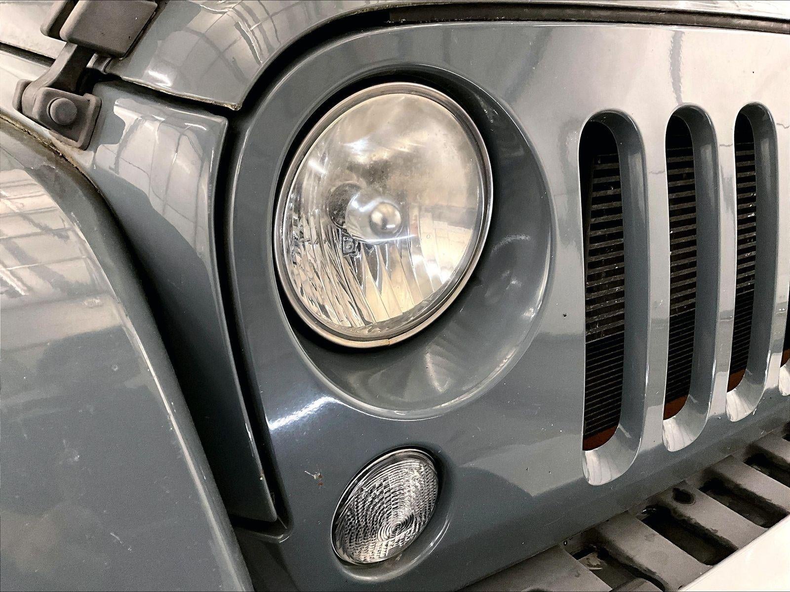 2014 Jeep Wrangler Sahara