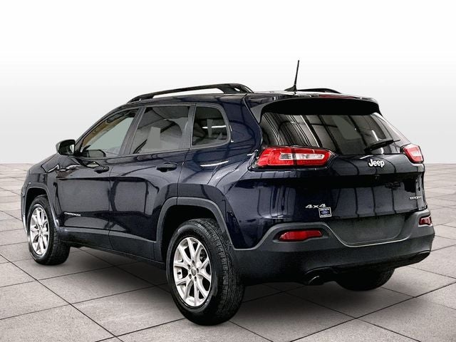 2016 Jeep Cherokee Sport