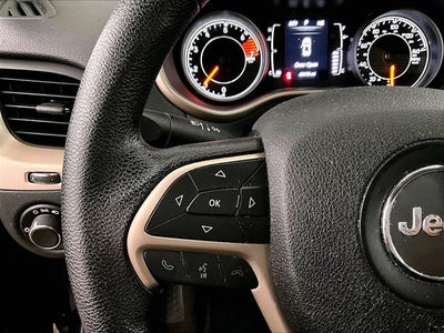2016 Jeep Cherokee Sport