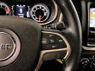 2016 Jeep Cherokee Sport