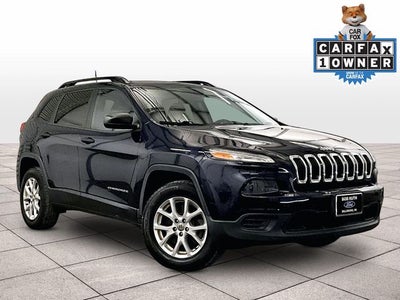 2016 Jeep Cherokee Sport