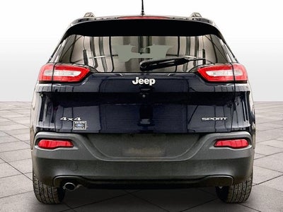 2016 Jeep Cherokee Sport