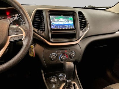 2016 Jeep Cherokee Sport