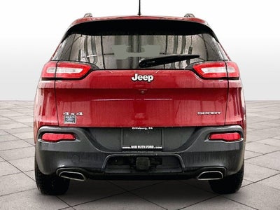 2016 Jeep Cherokee Sport