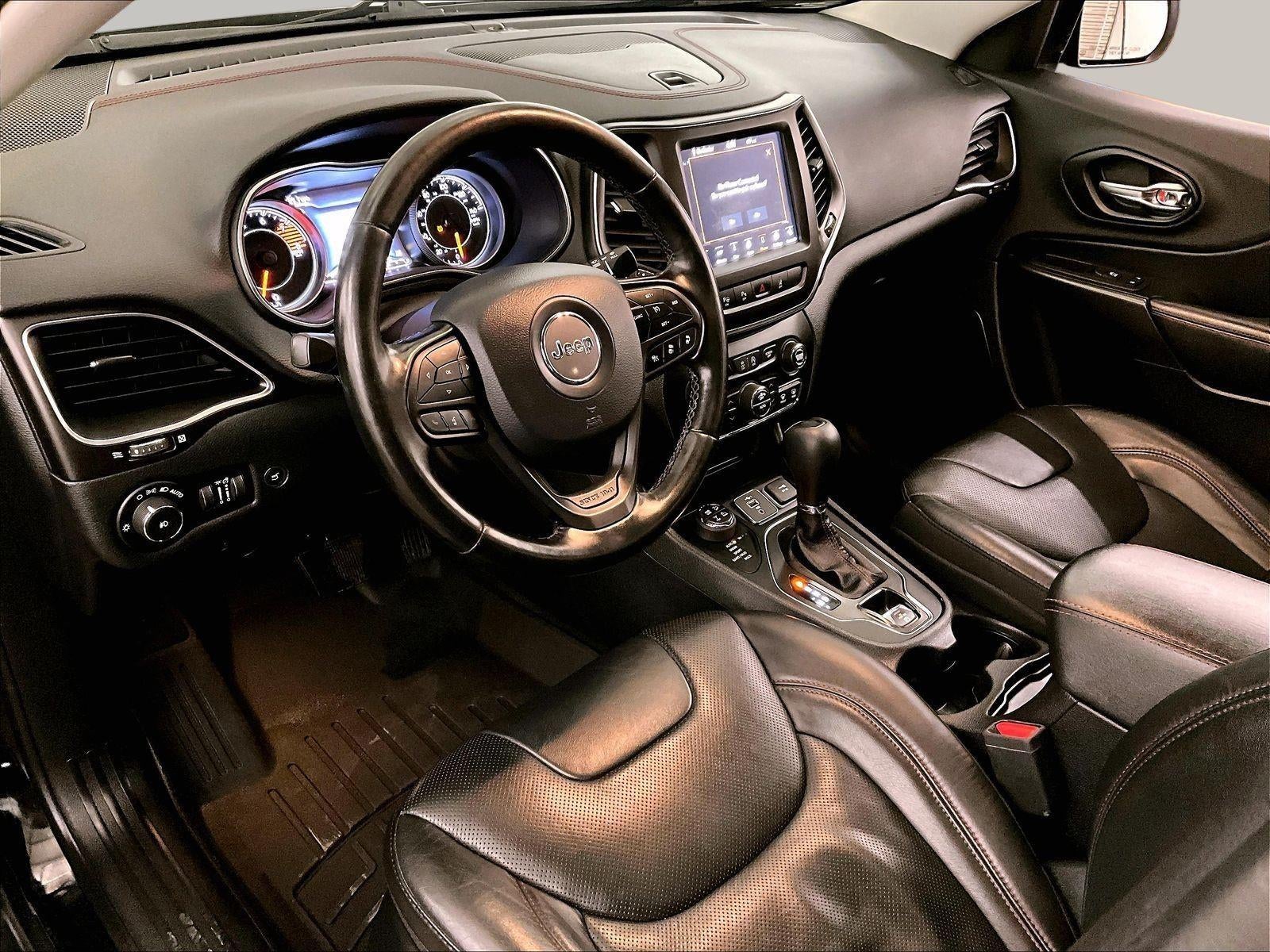 2020 Jeep Cherokee Trailhawk Elite