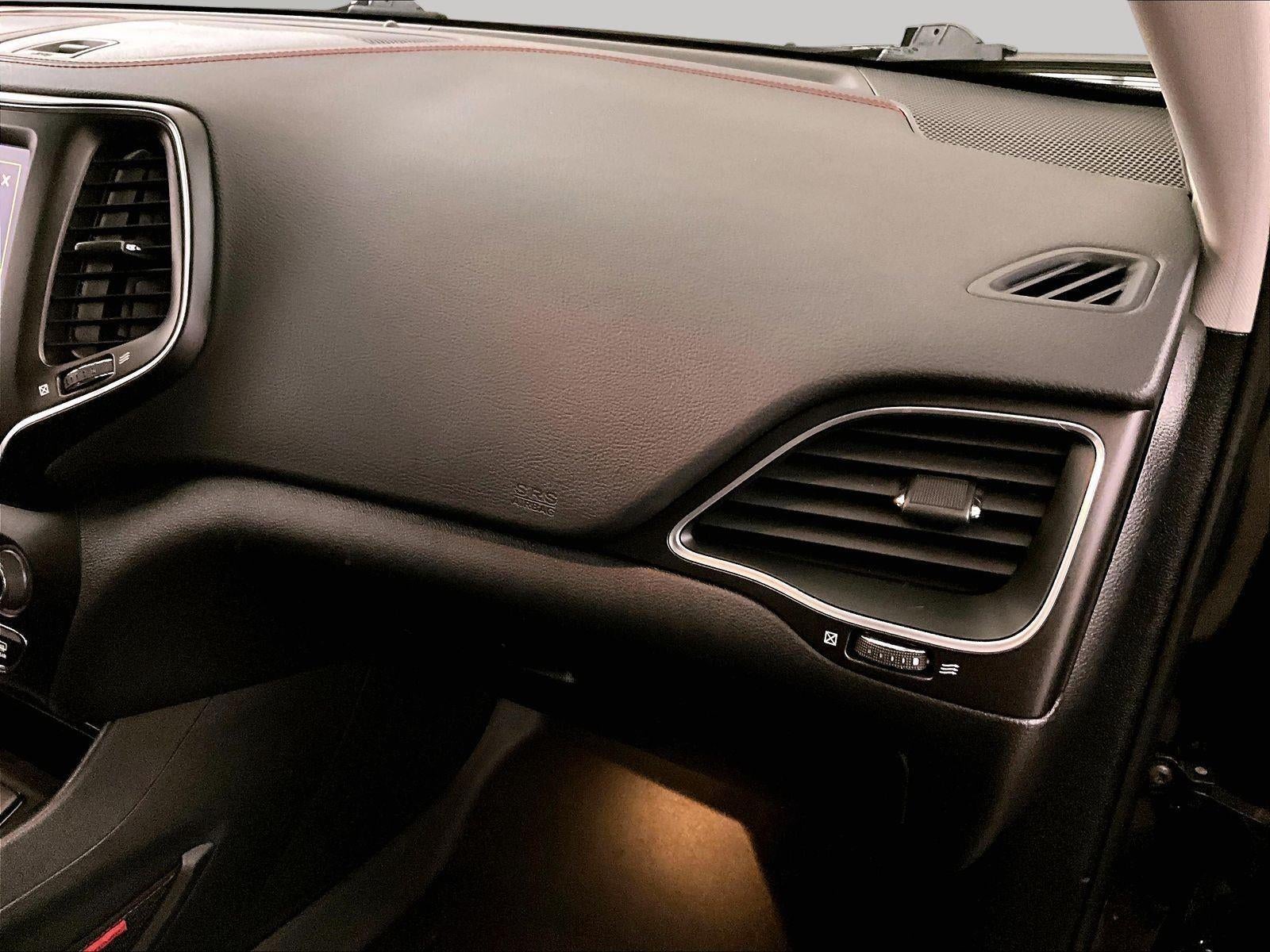 2020 Jeep Cherokee Trailhawk Elite