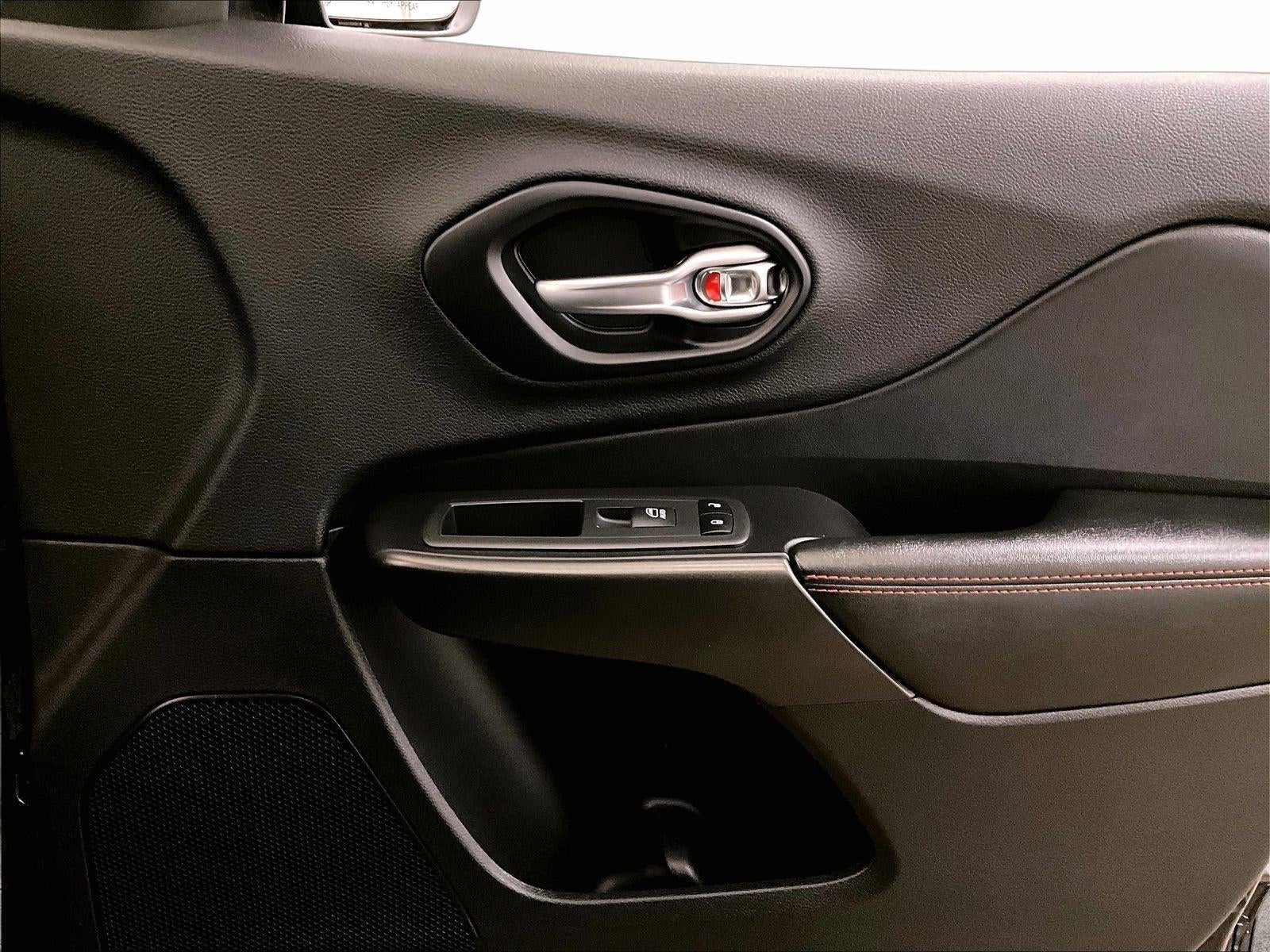 2020 Jeep Cherokee Trailhawk Elite