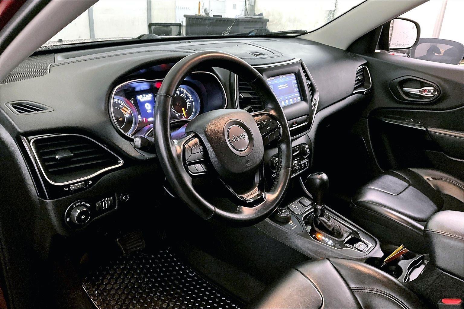 2020 Jeep Cherokee Altitude