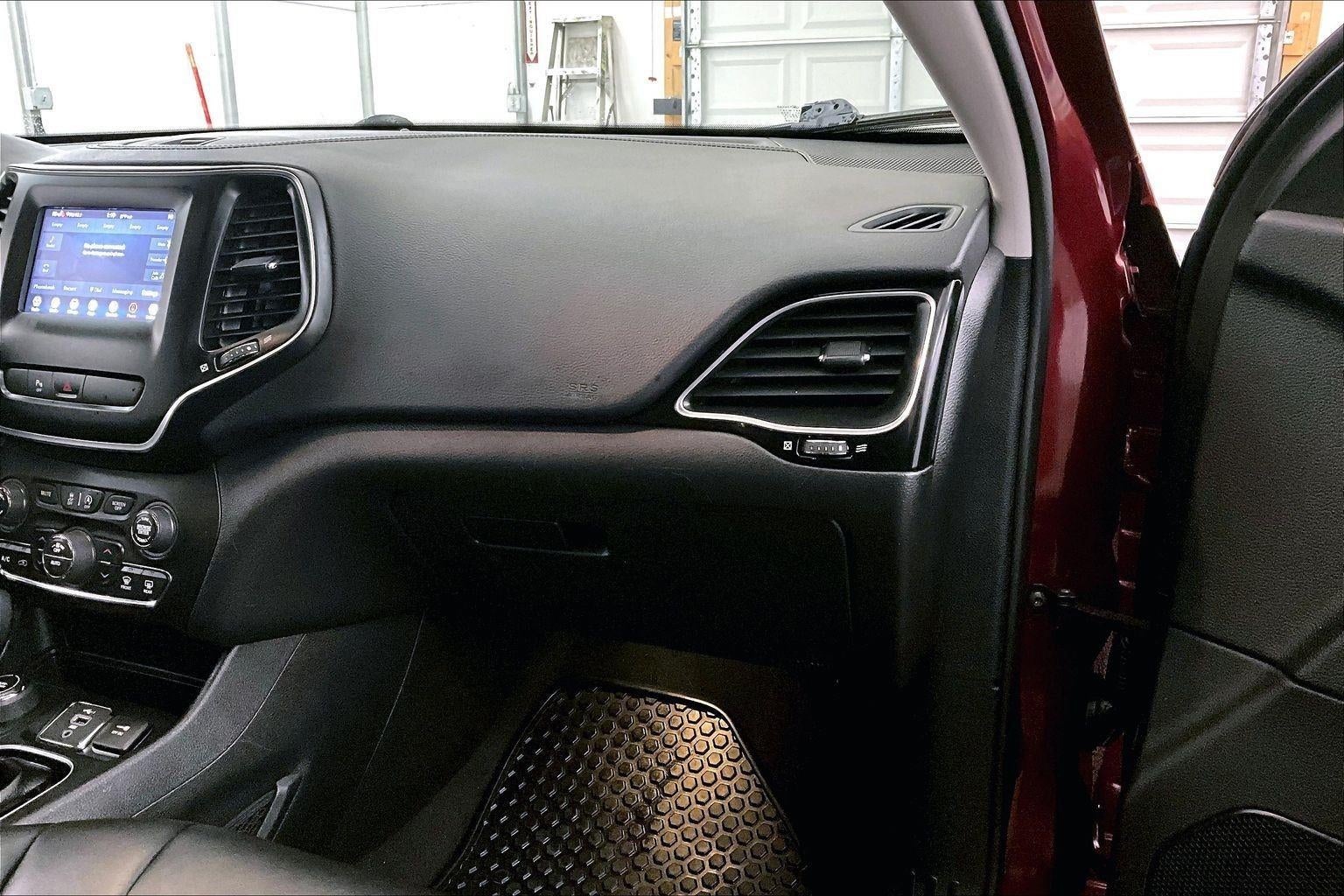 2020 Jeep Cherokee Altitude