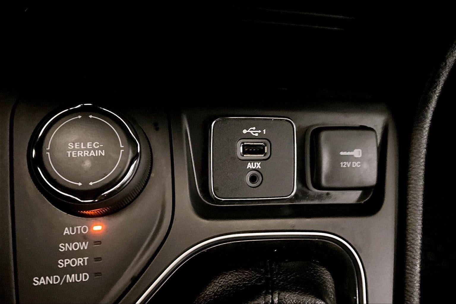 2020 Jeep Cherokee Altitude