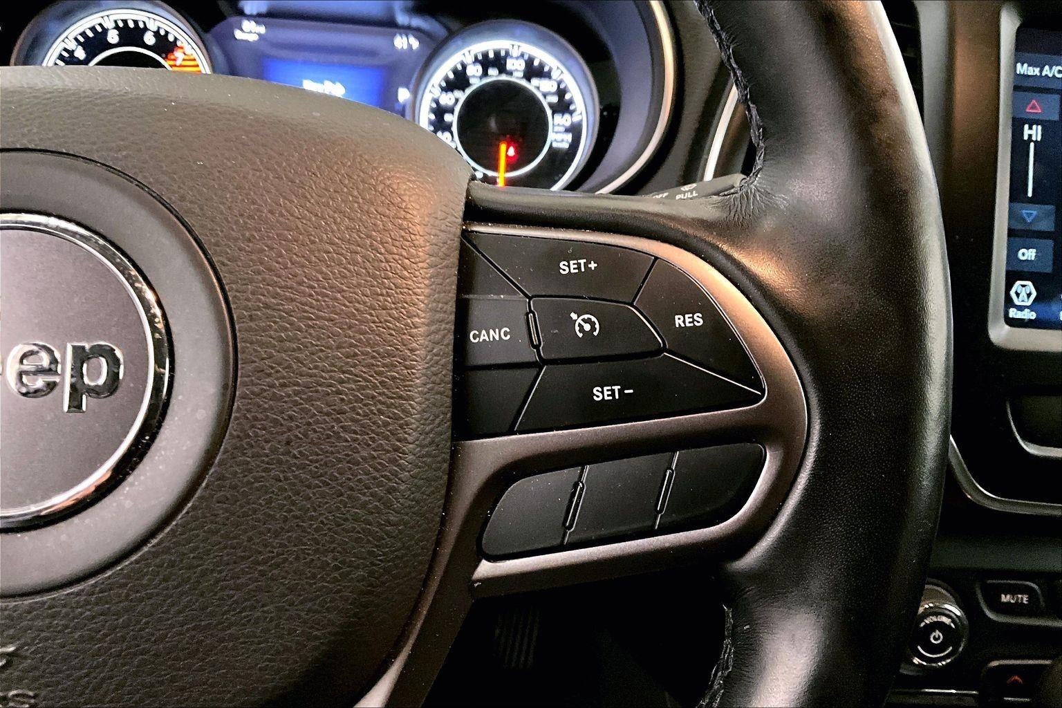 2021 Jeep Cherokee Latitude Lux