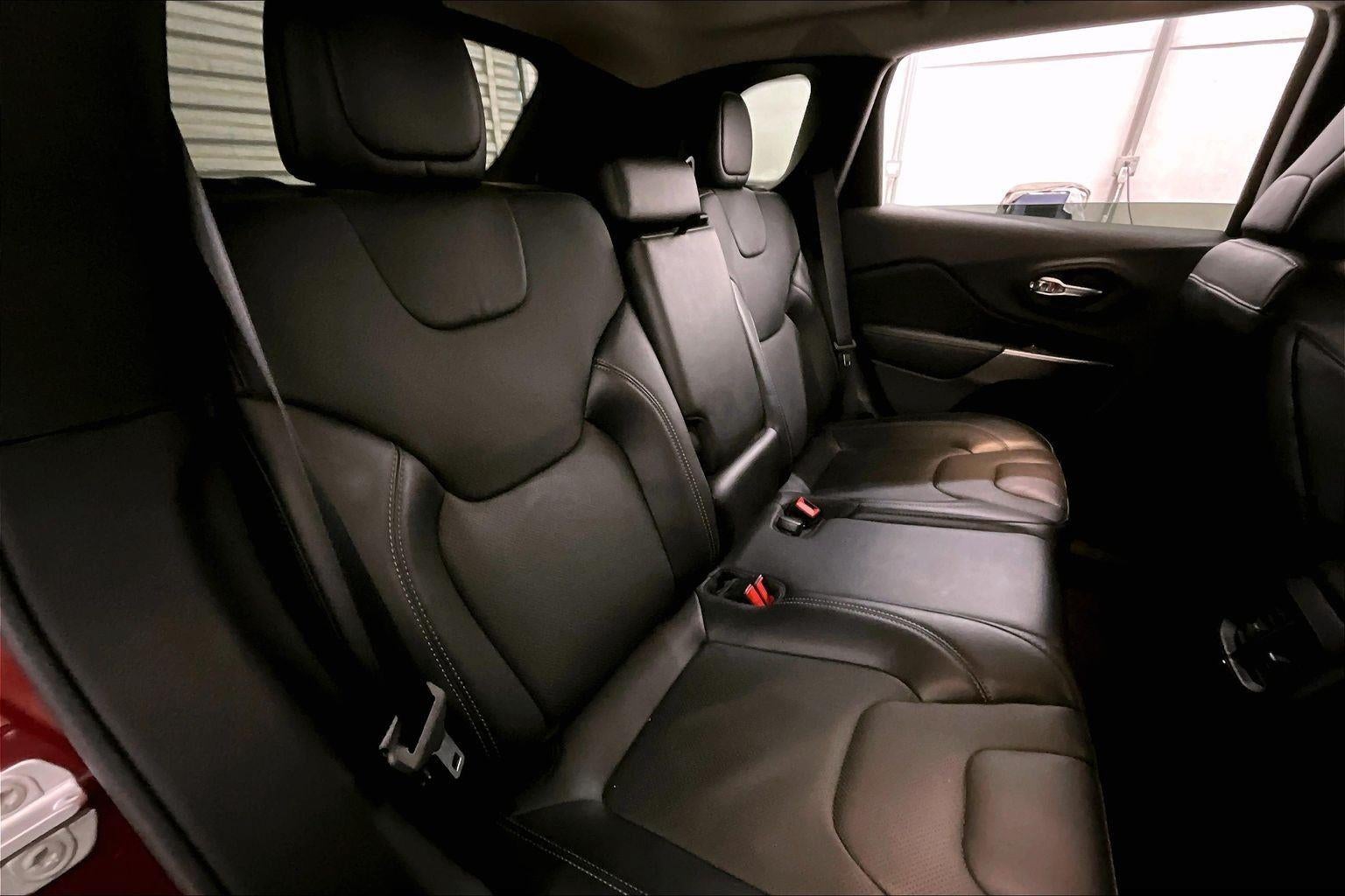 2021 Jeep Cherokee Latitude Lux