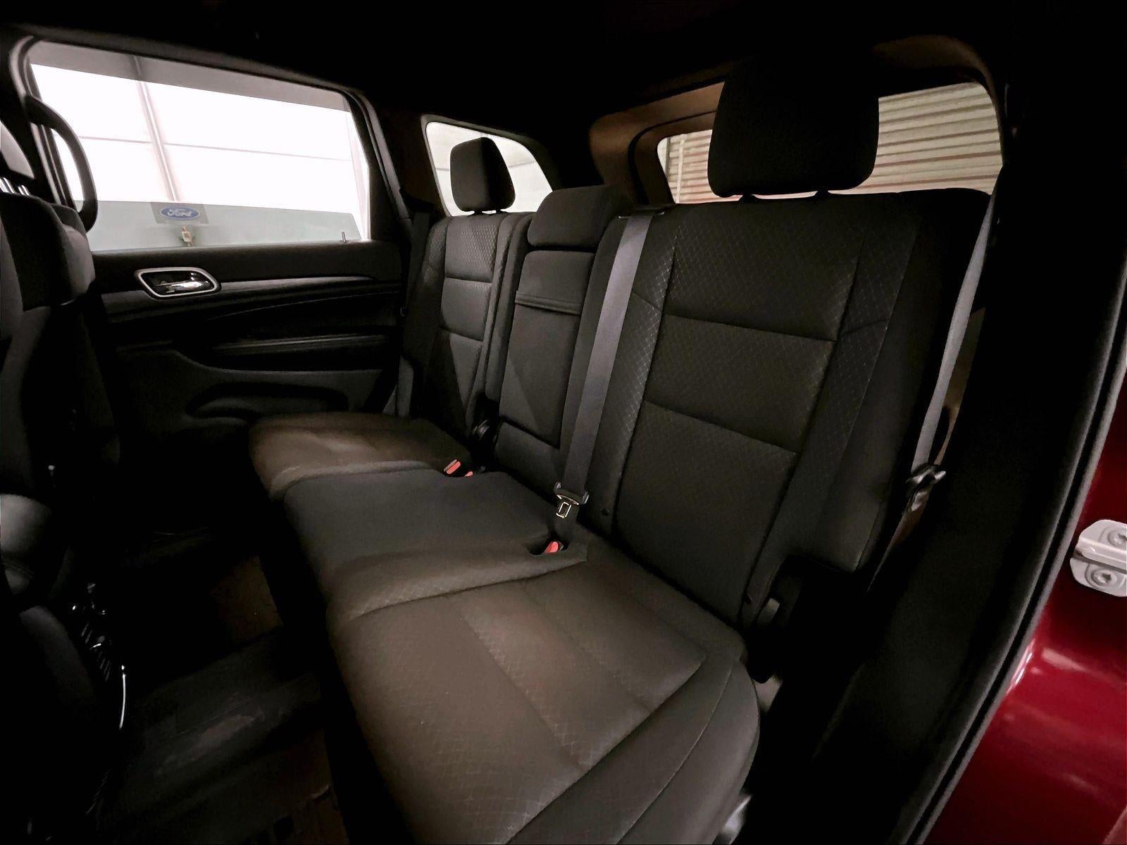 2020 Jeep Grand Cherokee Laredo