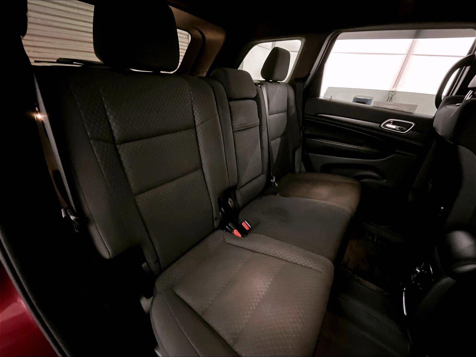 2020 Jeep Grand Cherokee Laredo