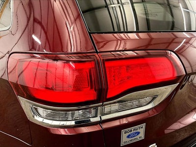2020 Jeep Grand Cherokee Laredo