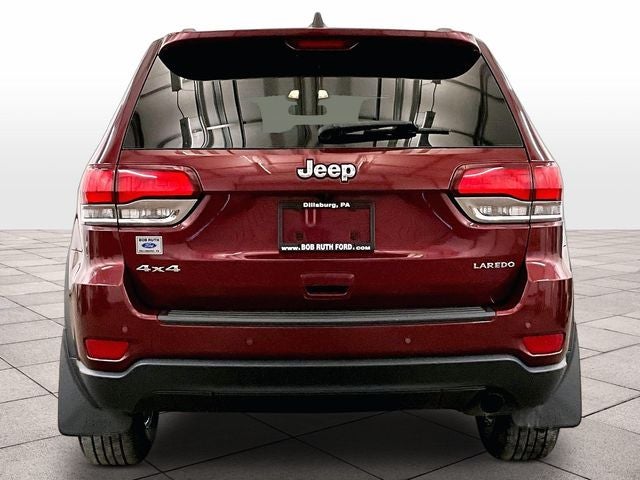 2020 Jeep Grand Cherokee Laredo
