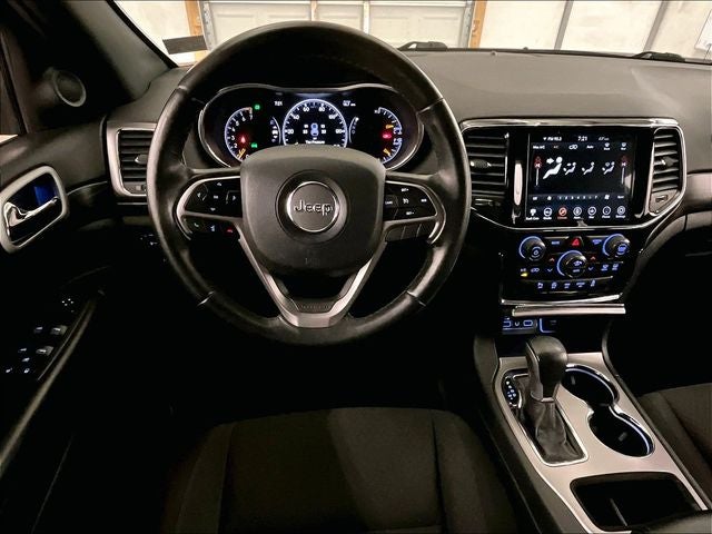 2020 Jeep Grand Cherokee Laredo