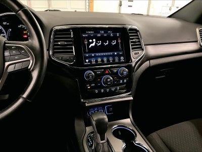 2020 Jeep Grand Cherokee Laredo
