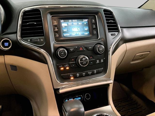 2017 Jeep Grand Cherokee Laredo