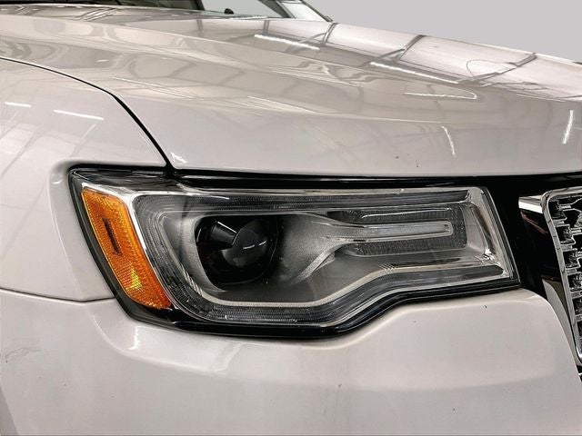 2020 Jeep Grand Cherokee Overland