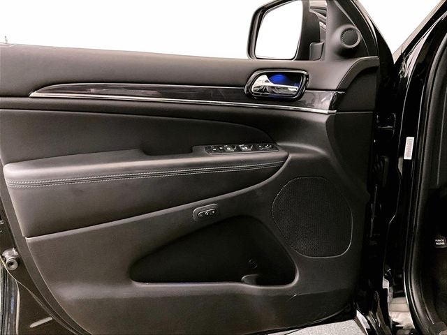 2020 Jeep Grand Cherokee Overland