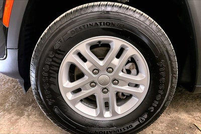 2023 Jeep Grand Cherokee Laredo