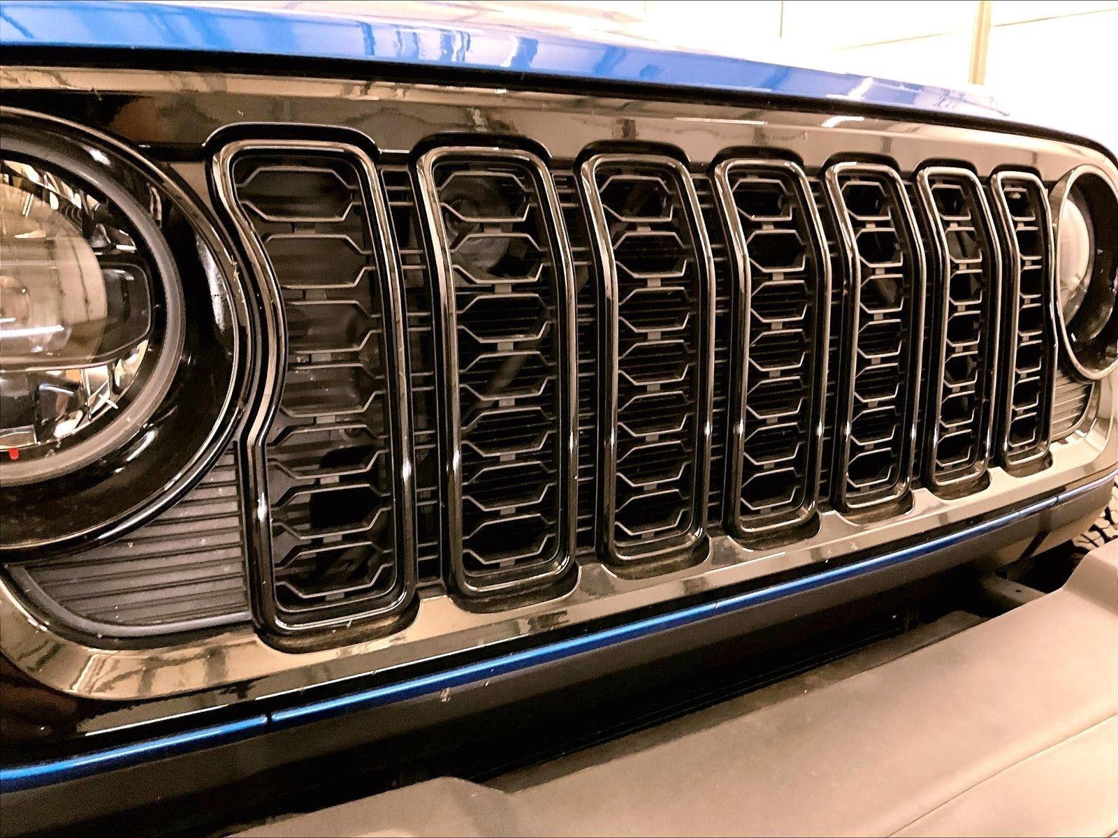 2024 Jeep Wrangler 4xe Willys