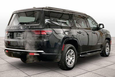 2024 Jeep Wagoneer Base