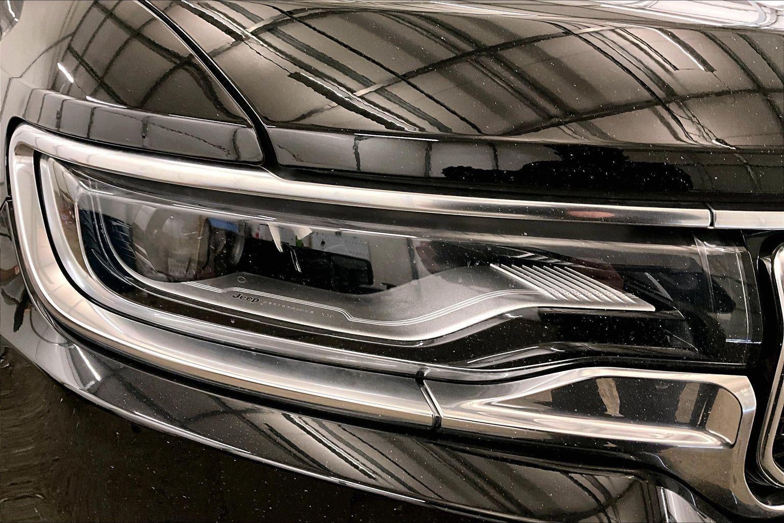 2024 Jeep Wagoneer Base