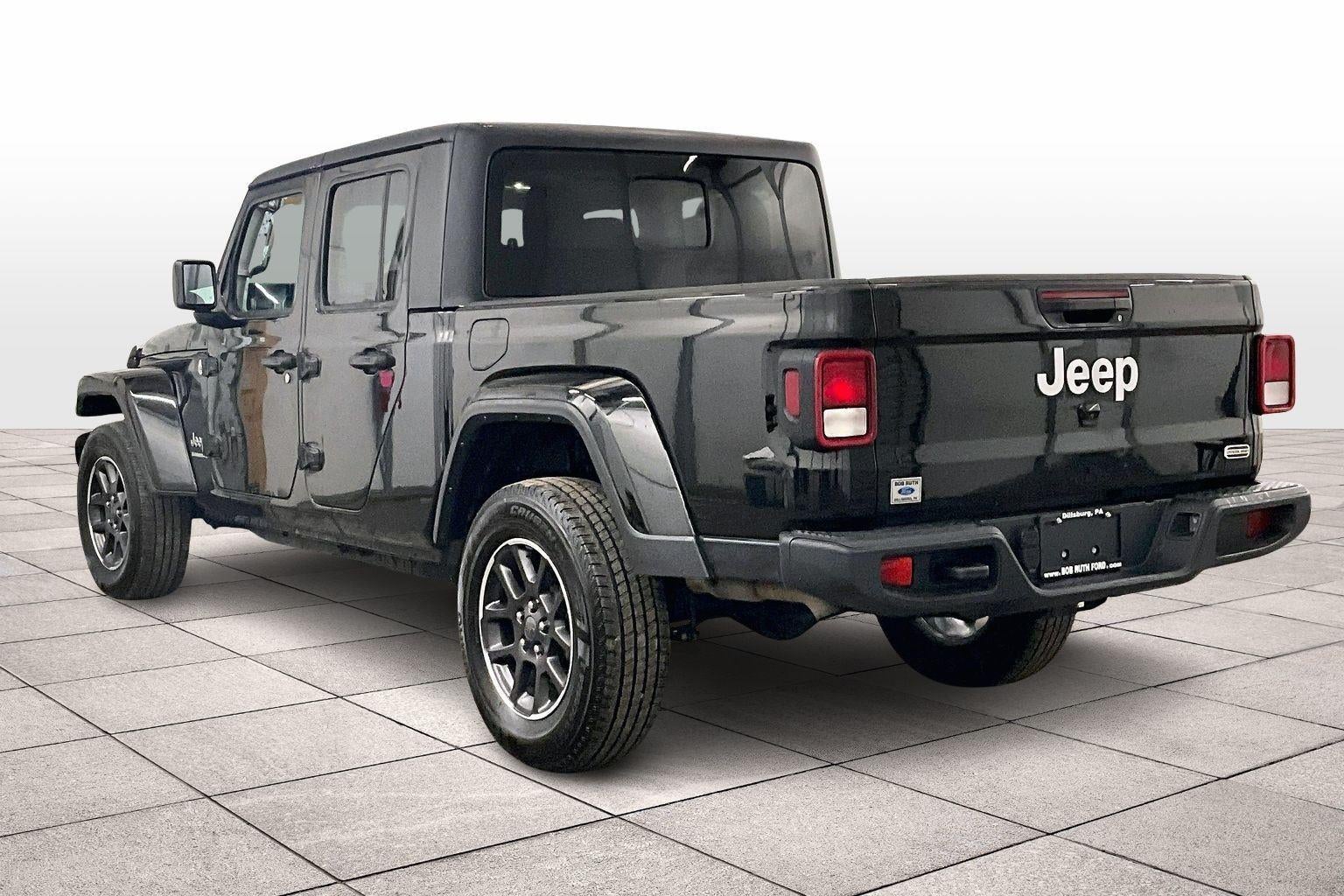 2023 Jeep Gladiator Overland