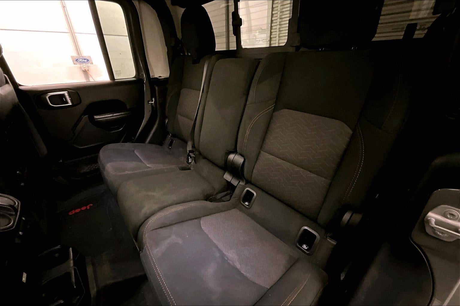 2021 Jeep Gladiator Mojave