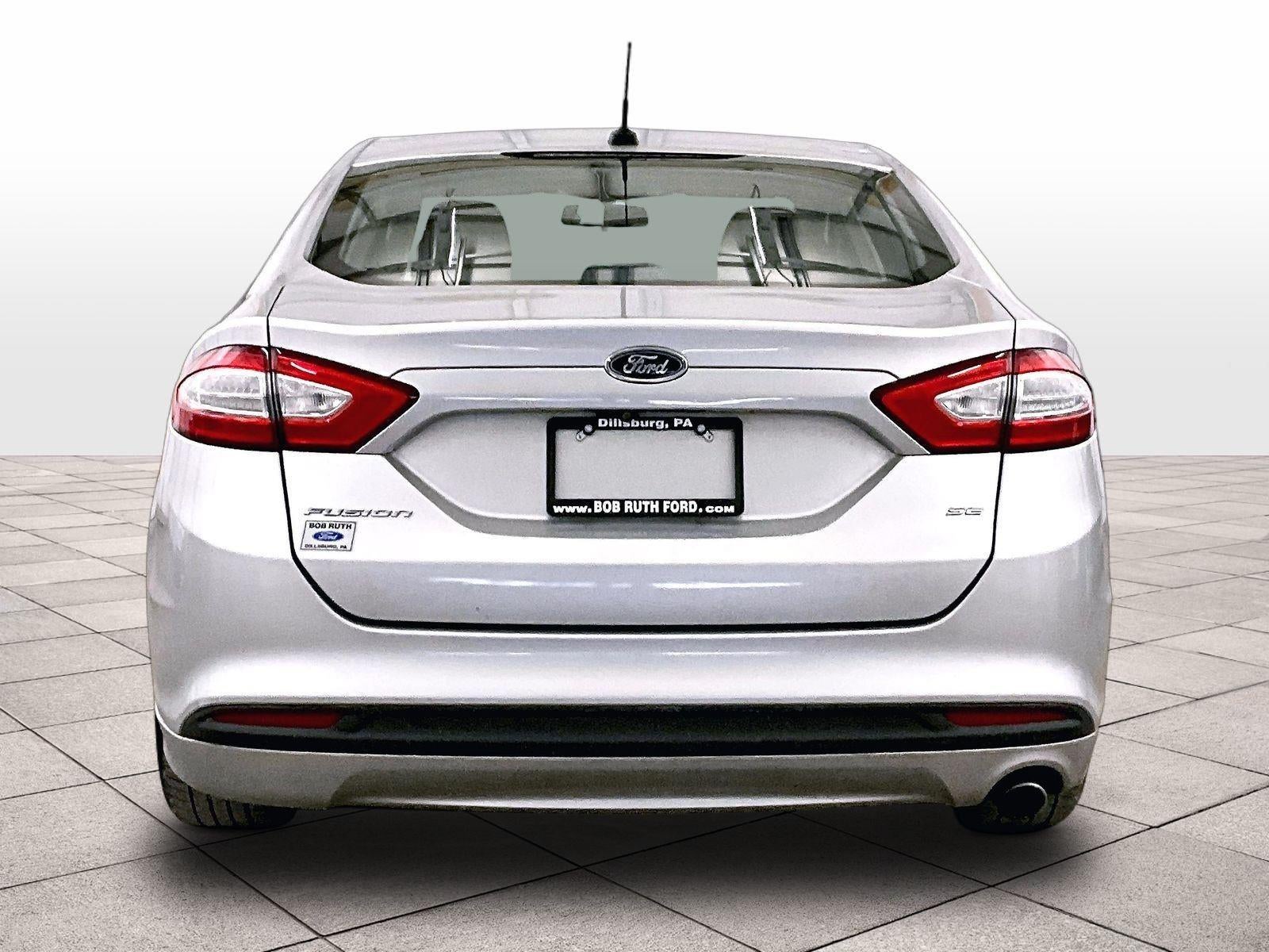 2016 Ford Fusion SE