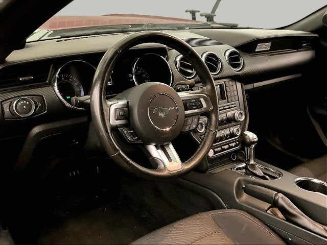 2016 Ford Mustang V6