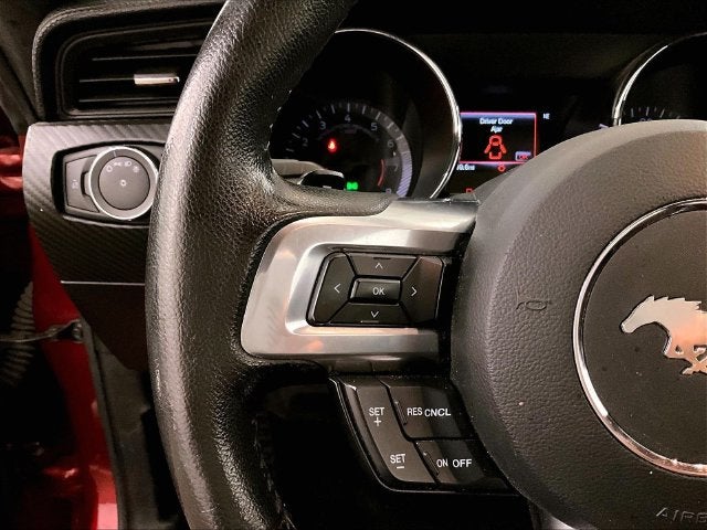 2016 Ford Mustang V6
