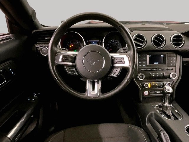 2016 Ford Mustang V6