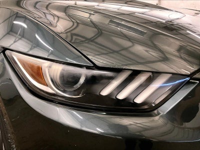 2016 Ford Mustang V6