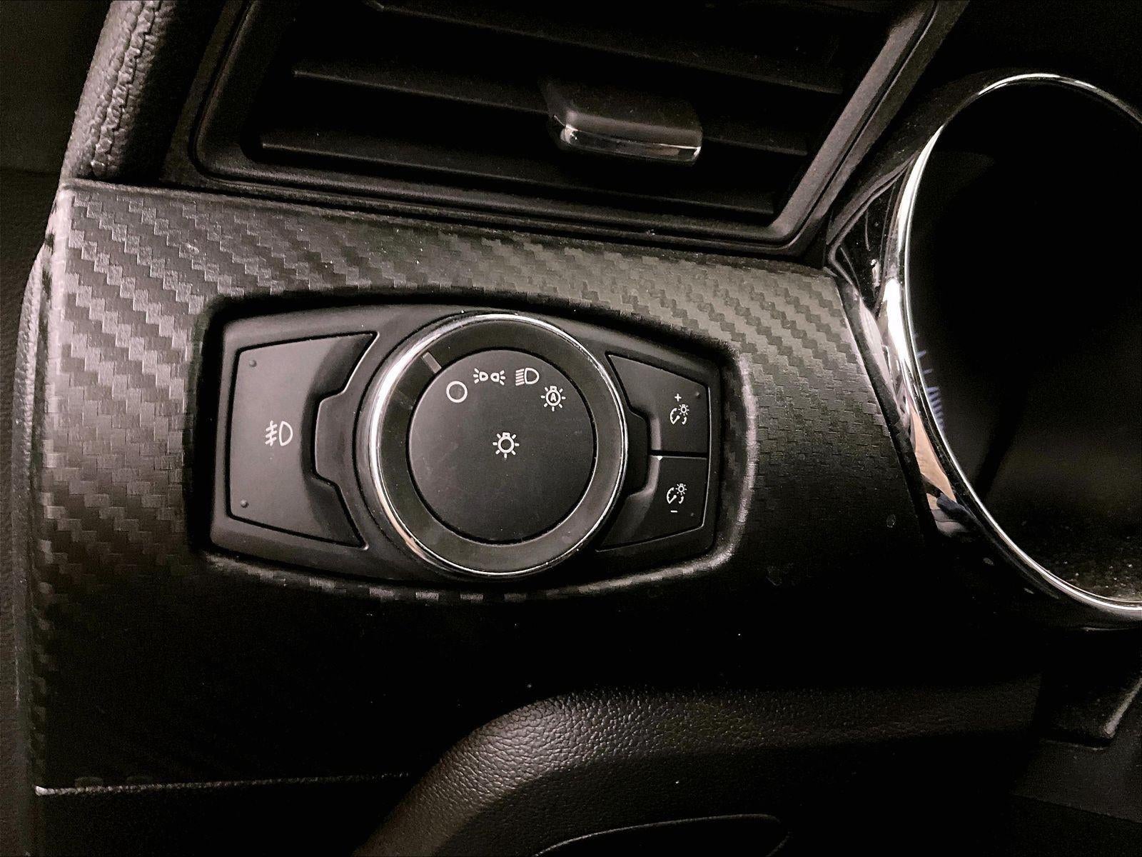 2016 Ford Mustang V6