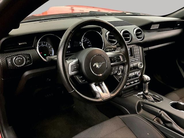 2016 Ford Mustang V6