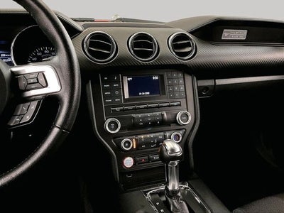 2016 Ford Mustang V6