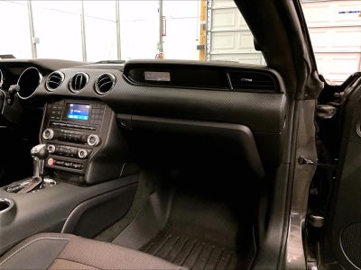 2016 Ford Mustang V6