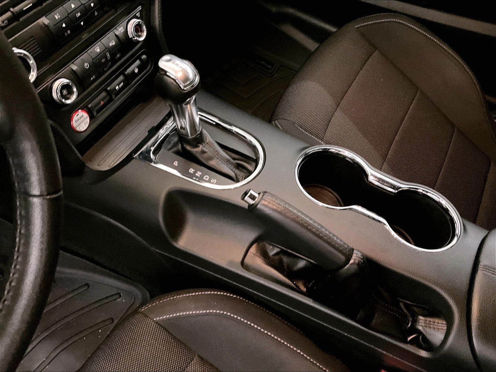 2016 Ford Mustang V6