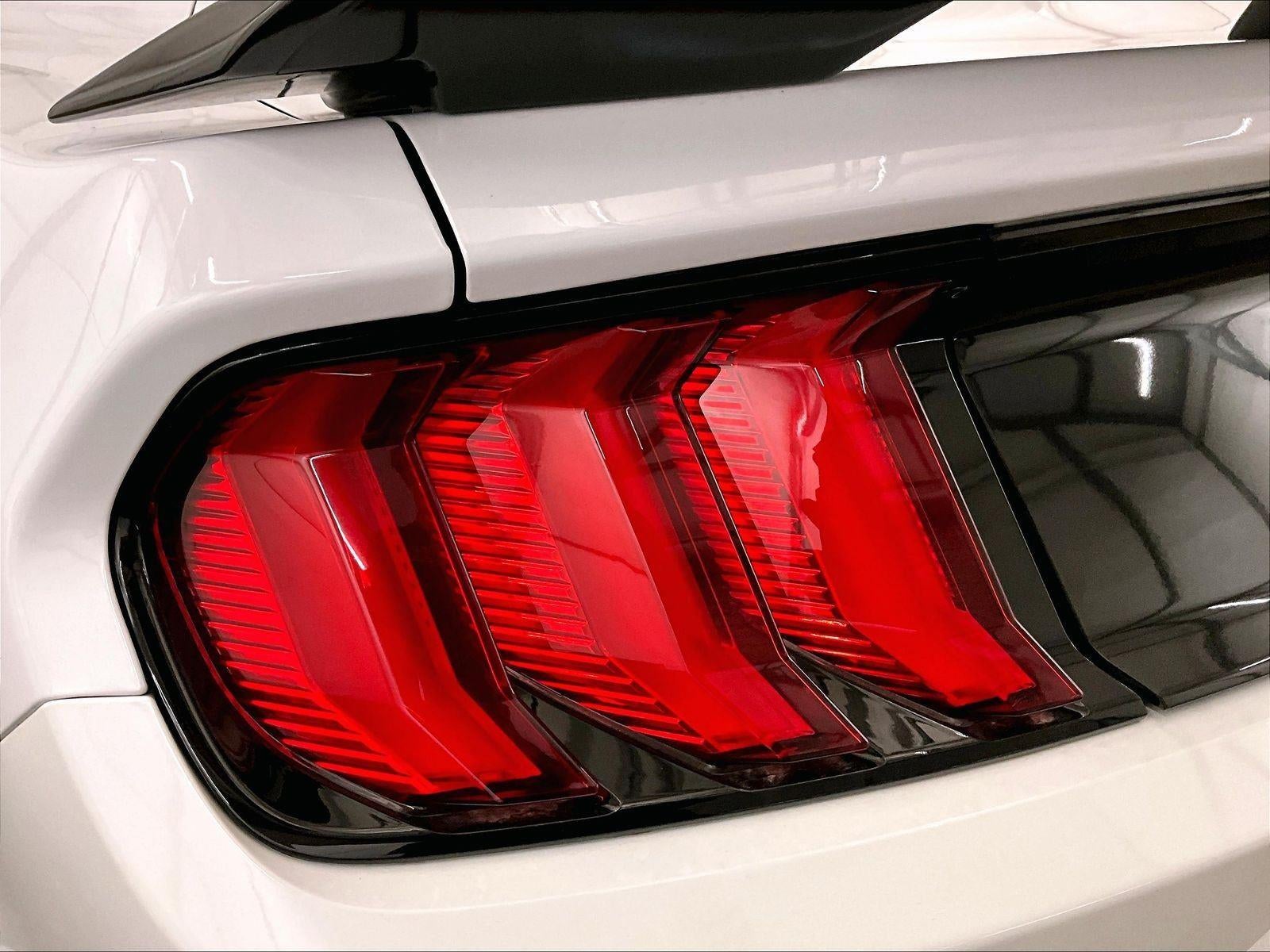 2022 Ford Mustang Mach 1
